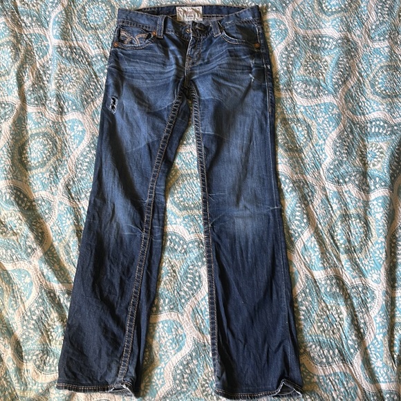 Big stars say 29L but they have been hemmed. Super cute but too short for me - Picture 7 of 12